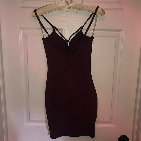Sangria / Plum bodycon dress with cross cross plunging v neckline S - Picture 2 of 4